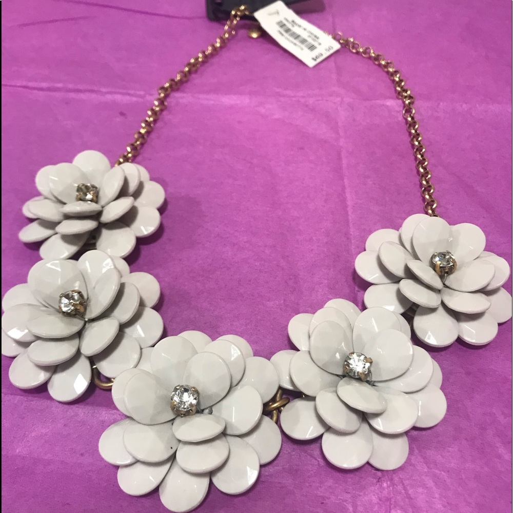 J CREW FLORAL SPARK NECKLACE